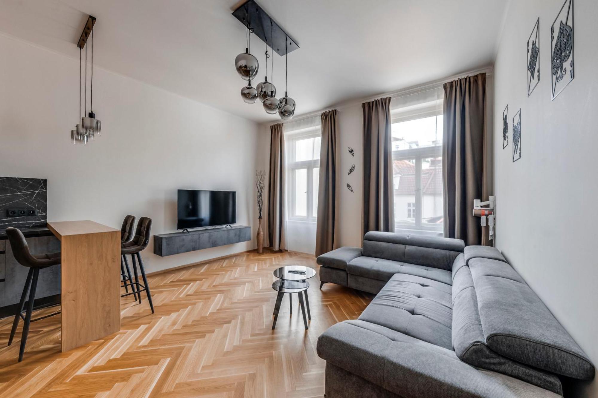 New Town Oases Apartment Прага Экстерьер фото